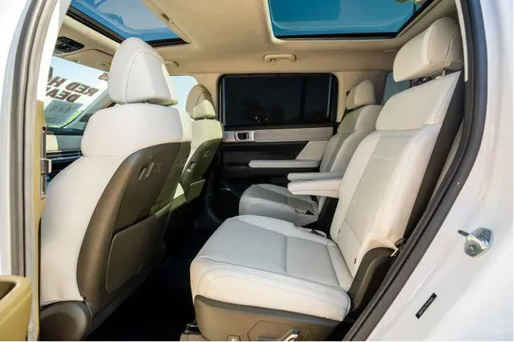 $39316 : Hyundai SANTA FE 2025 Callig image 6