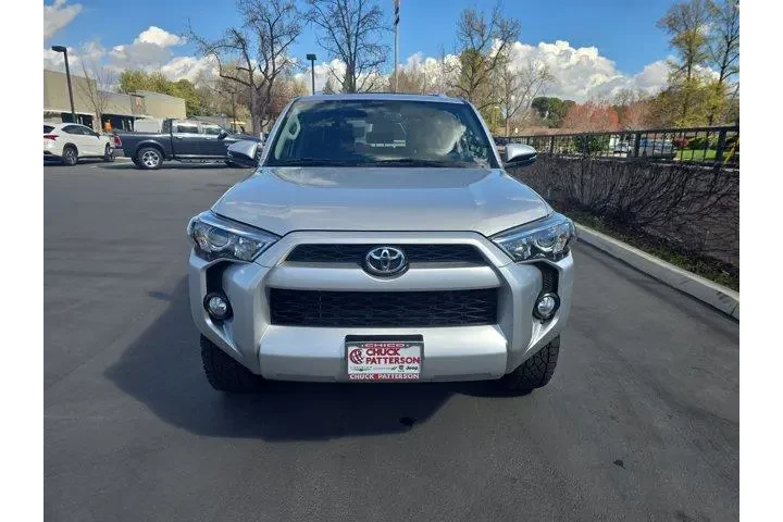 $33995 : Toyota 4Runner 2018 4x4 SR5 image 2