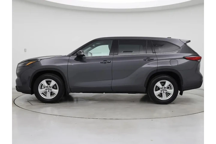 $33998 : Toyota Highlander 2022 AWD L image 3
