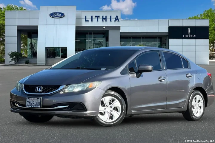 $9500 : Honda Civic 2015 LX 4dr Seda image 1