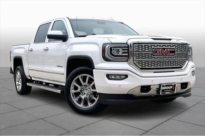 $26299 : GMC Sierra 1500 2018 4x4 Den image 3