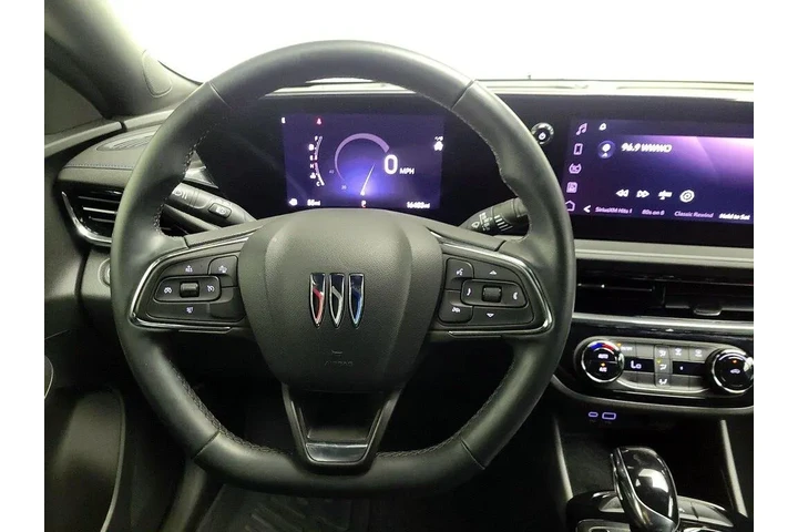 $25998 : Buick Envista 2025 Sport Tou image 10