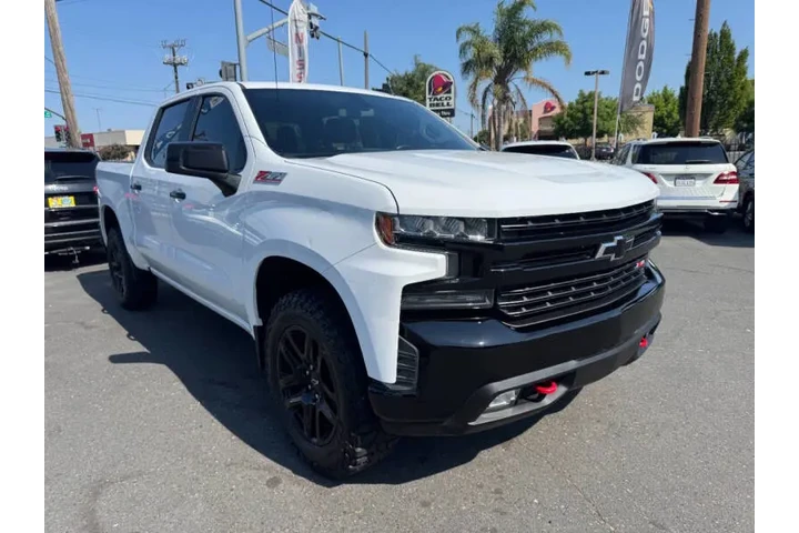 $28498 : 2021 Silverado 1500 LT Trail image 3