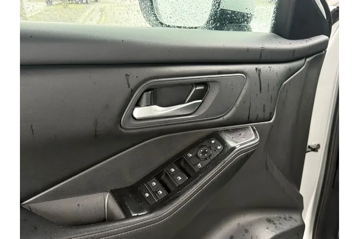 $21899 : Nissan Rogue 2024 AWD SV 4dr image 9