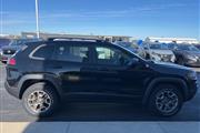 $24332 : Pre-Owned 2021 Cherokee Trail thumbnail