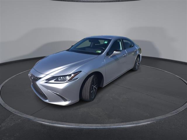 $32500 : PRE-OWNED 2022 LEXUS ES ES 250 image 4