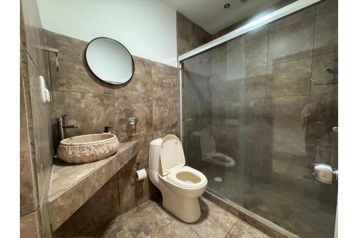 $16000 : Casa amplia de una sola planta image 10