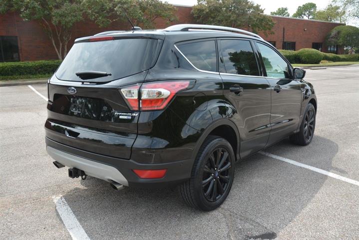 2017 Escape Titanium image 6