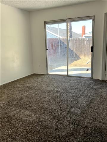 $495000 : 3 Bed 2 Bath + Loft image 8