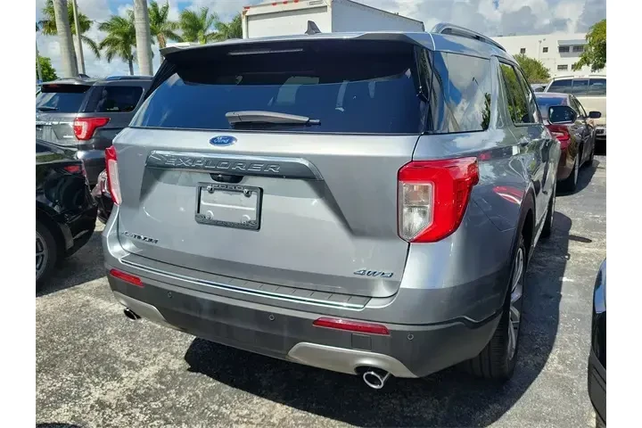 $39990 : Ford Explorer Hybrid 2023 AW image 3