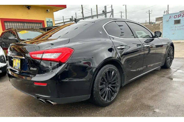 $19995 : 2015 Ghibli image 8