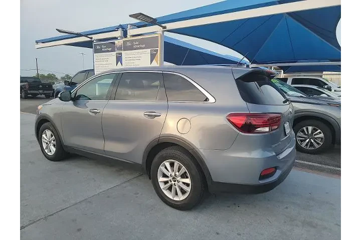 $17473 : Kia Sorento 2020 S V6 4dr SU image 3