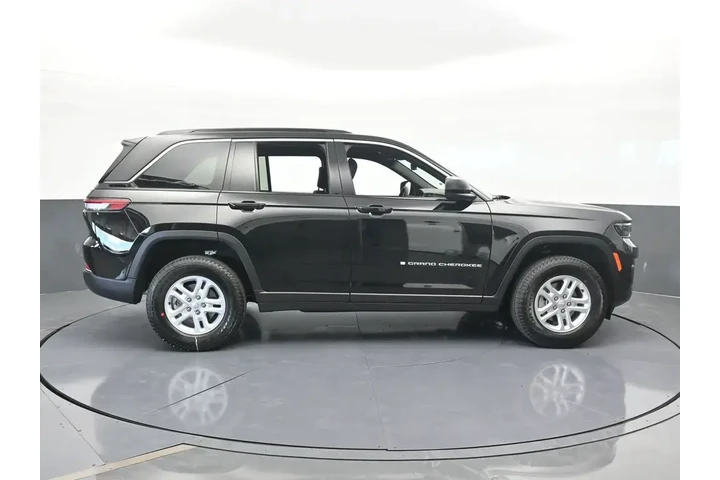 $29995 : Jeep Grand Cherokee 2025 4x2 image 7