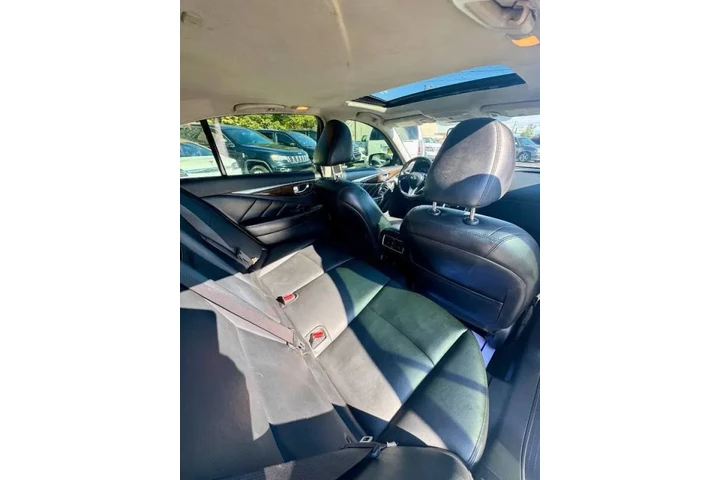 $12900 : 2018 Q50 3.0T Luxe image 9