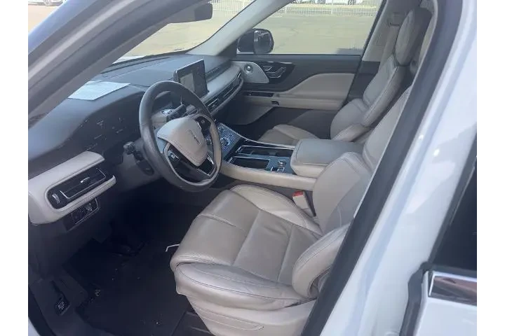 $37998 : Lincoln Aviator 2021 AWD Res image 2