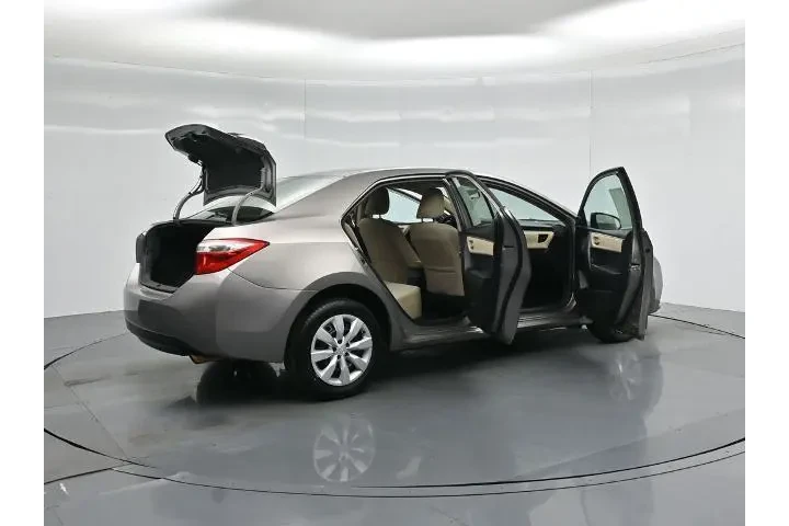 $14009 : Toyota Corolla 2016 LE 4dr S image 4