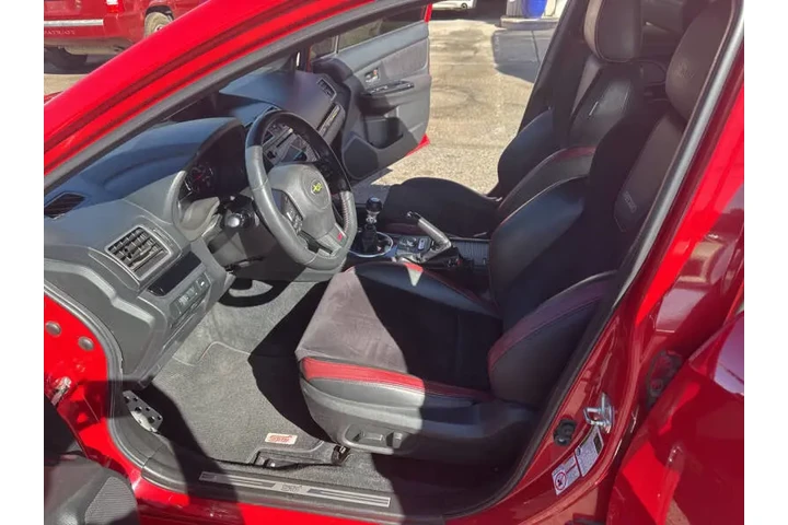 2019 WRX STI Limited image 8