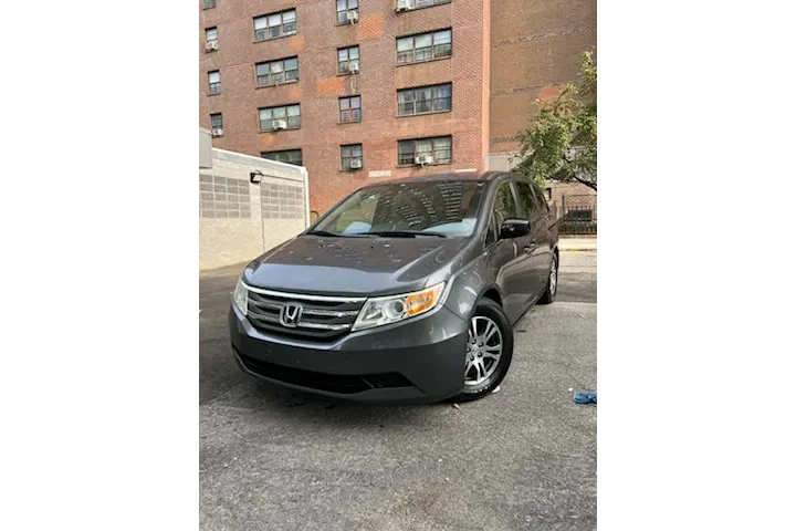 Your next car is waiting! image 1