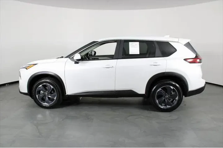 $19987 : Nissan Rogue 2025 AWD SV 4dr image 8