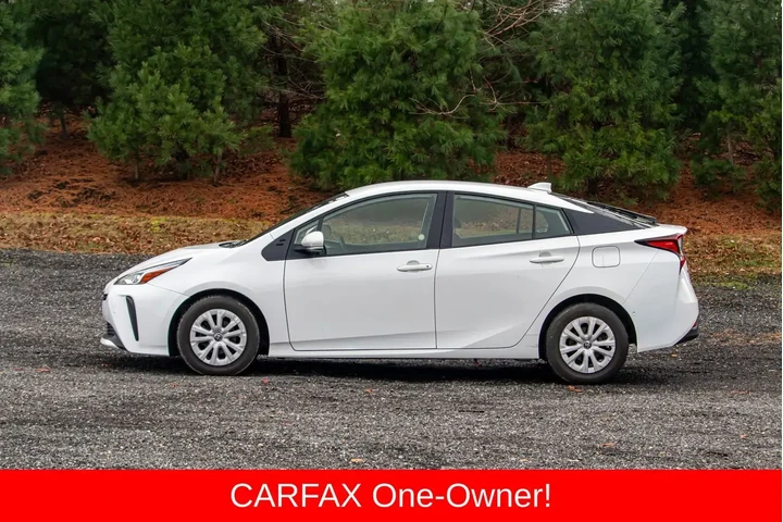$16395 : Toyota Prius 2022 Nightshade image 4