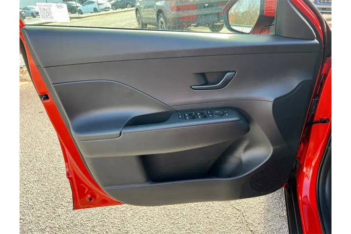 $21991 : Hyundai KONA 2025 SEL 4dr Cr image 10