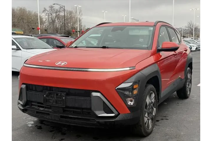 $22143 : Hyundai KONA 2024 AWD SEL 4d image 5