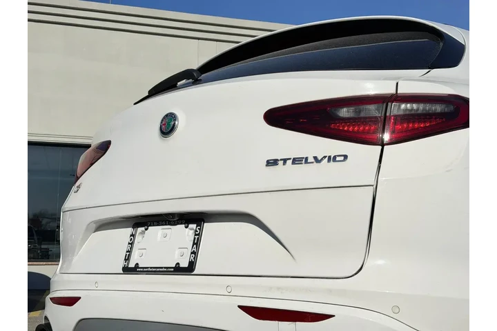 $22495 : Alfa Romeo Stelvio 2023 AWD image 7