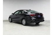 $17998 : Kia Forte 2023 LX 4dr Sedan thumbnail
