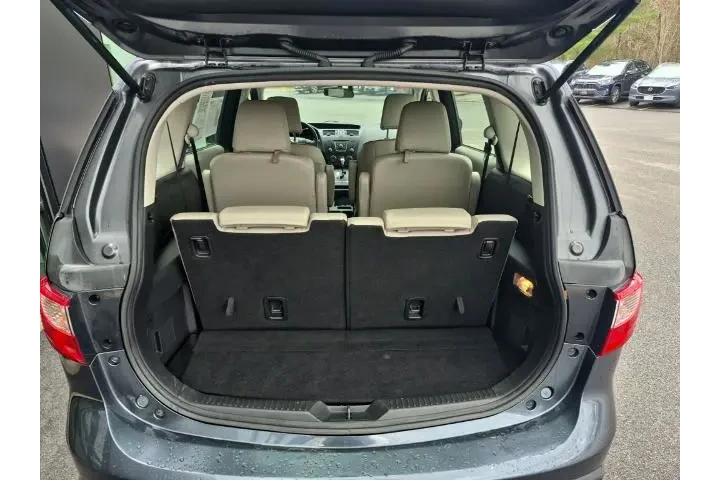 $7995 : Mazda Mazda5 2012 Grand Tour image 9