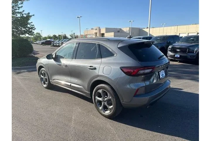 $26000 : Ford Escape 2024 AWD ST-Line image 4