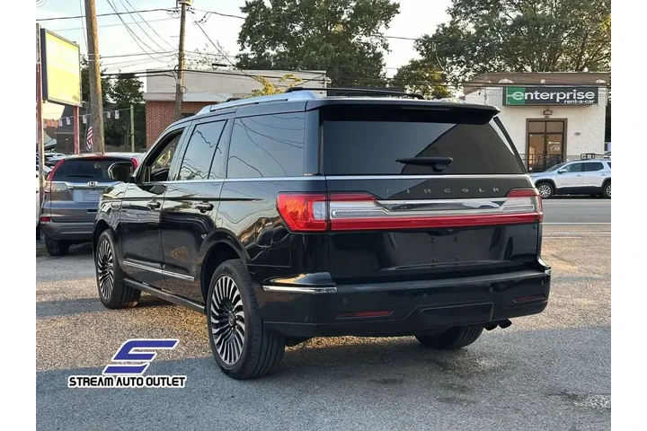 $37790 : Lincoln Navigator 2021 4x4 B image 8