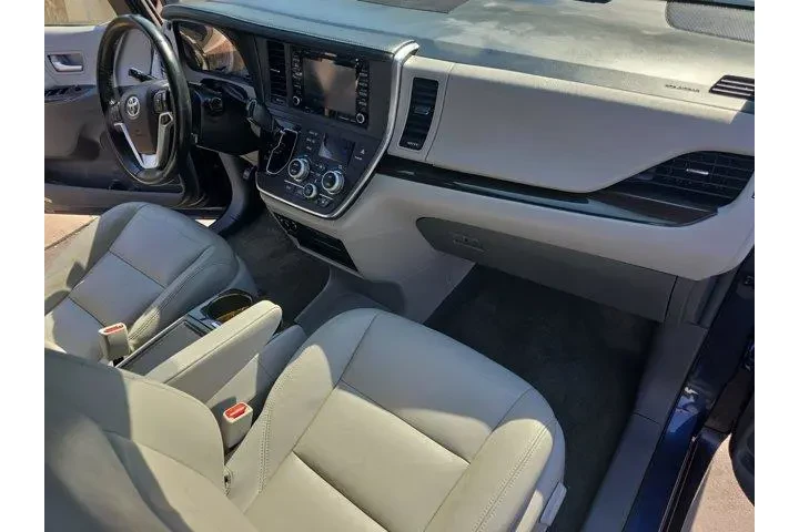 $26995 : Toyota Sienna 2019 XLE 7-Pas image 10