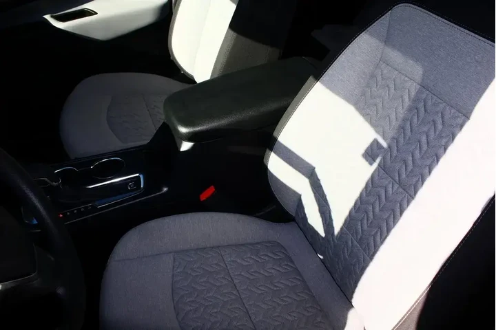 $23048 : Chevrolet Equinox 2024 LT 4d image 3