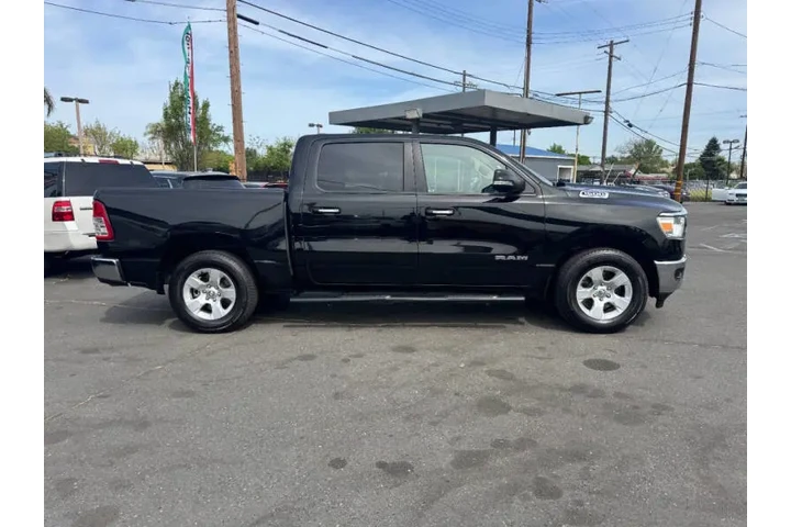 $16998 : 2020 RAM 1500 Lone Star image 9