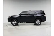 $30998 : Toyota 4Runner 2021 4x4 SR5 thumbnail
