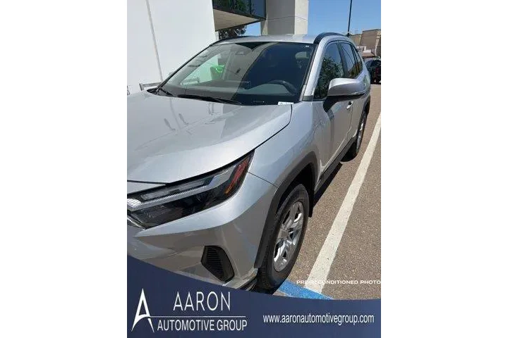 $32995 : Toyota RAV4 2025 XLE 4dr SUV image 1