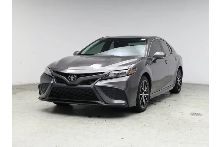 $25998 : Toyota Camry 2022 SE 4dr Sed image 4