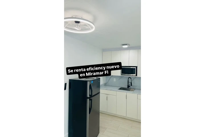 $1700 : RENTO EFFICIENCY NUEVO image 1