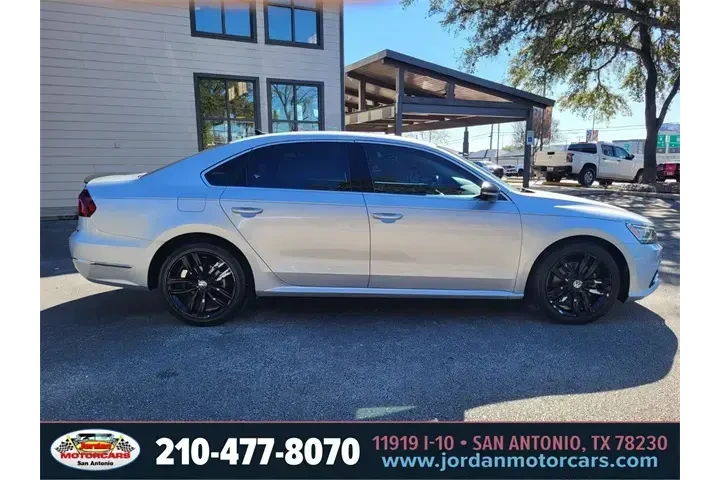 $14995 : Volkswagen Passat 2018 2.0T image 6