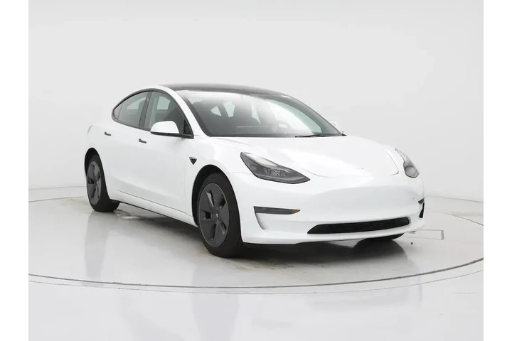 $28998 : Tesla Model 3 2023 4dr Sedan image 1