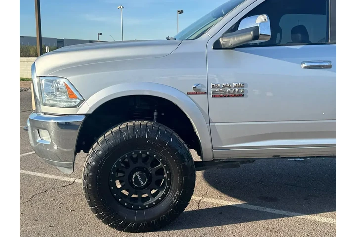 $36995 : Ram 2500 2017 4x4 Laramie 4d image 10