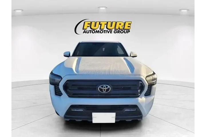 $38997 : Toyota Tacoma 2024 4x4 SR5 4 image 2