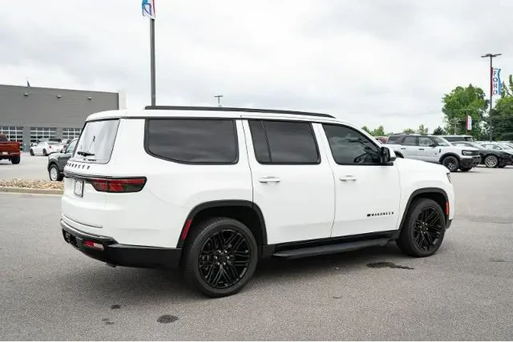 $33888 : Jeep Wagoneer 2022 4x4 Serie image 10
