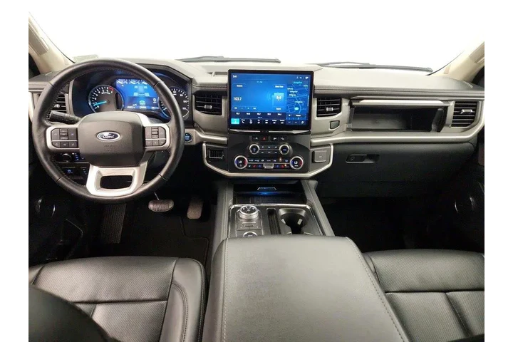 $39998 : Ford Expedition 2024 4x4 XLT image 9