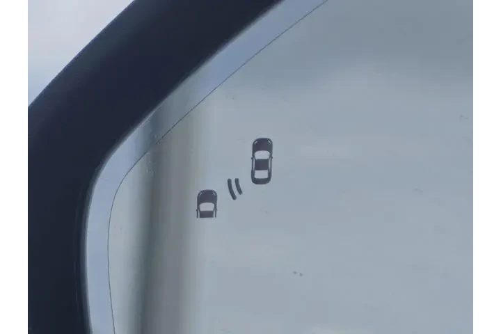 $30877 : Ford Explorer 2020 AWD ST 4d image 8