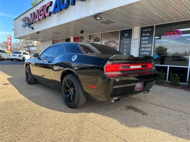 $11999 : 2014 Challenger SXT image 6