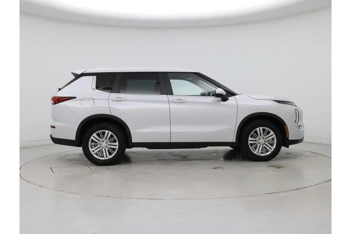 $23998 : Mitsubishi Outlander 2023 AW image 7