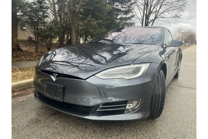 $29997 : 2019 Model S Performance image 4