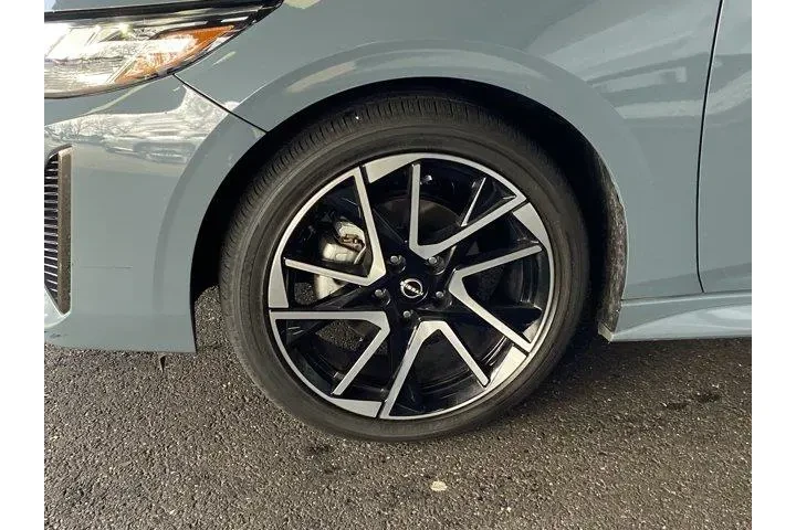 $18988 : Nissan Sentra 2025 SR 4dr Se image 9