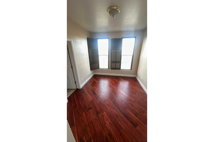 $825 : Se renta cuarto en Vallejo image 6